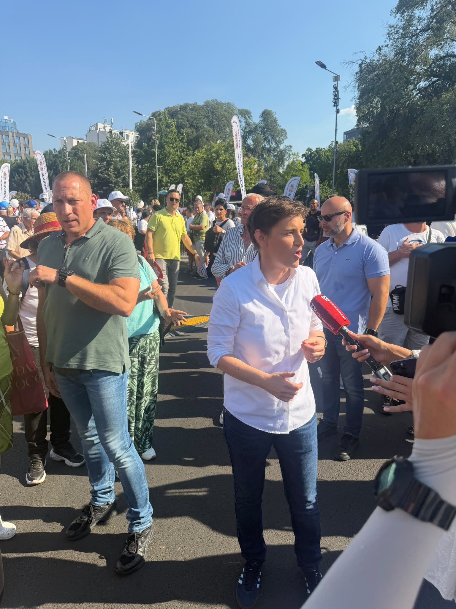 АНА БРНАБИЋ