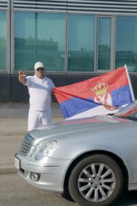 Ne zaustavljaju ih kilometri! Srbi iz Beča krenuli u Beograd da podrže Vučića