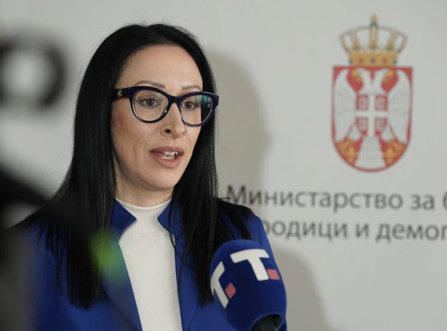 ЈЕЛЕНА ЖАРИЋ