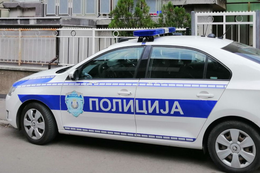 ПОЛИЦИЈА