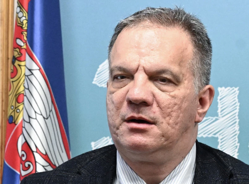МИНИСТАР ПРОСВЕТЕ