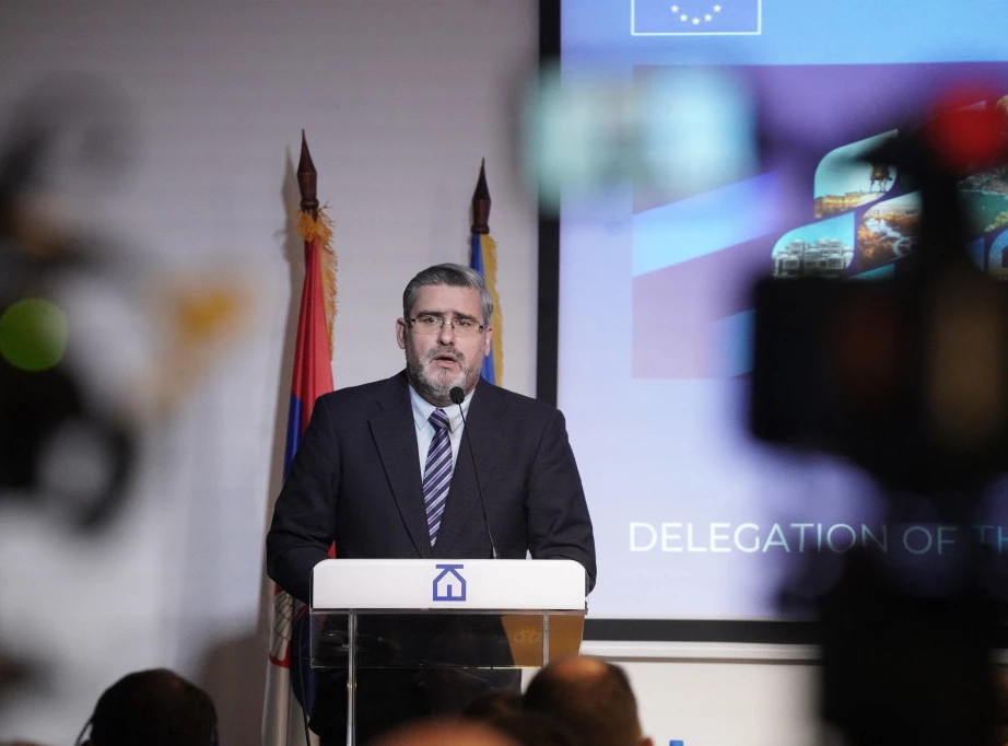 МИЛОВАН СТАРОВИЋ